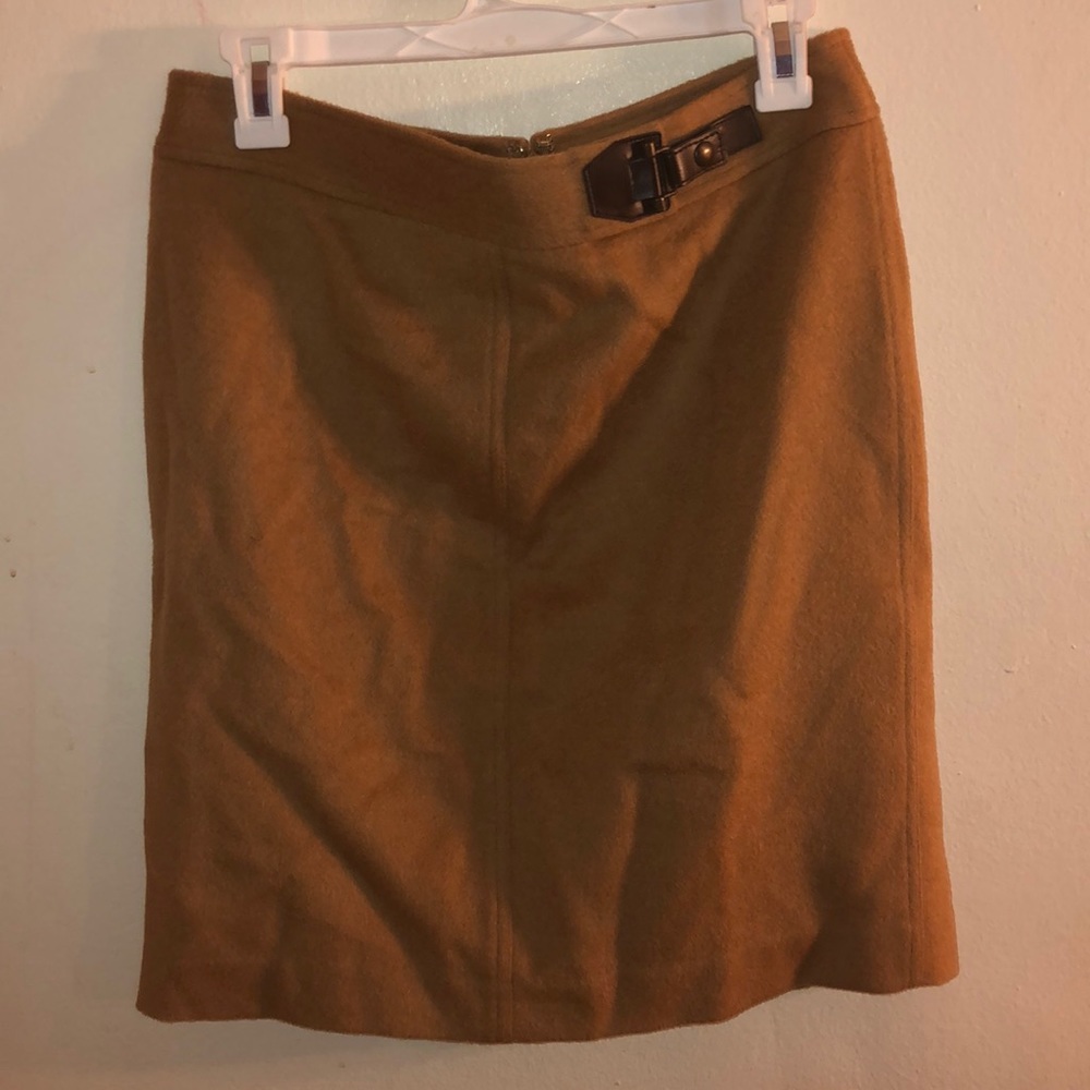 J.Mclaughlin Tan skirt